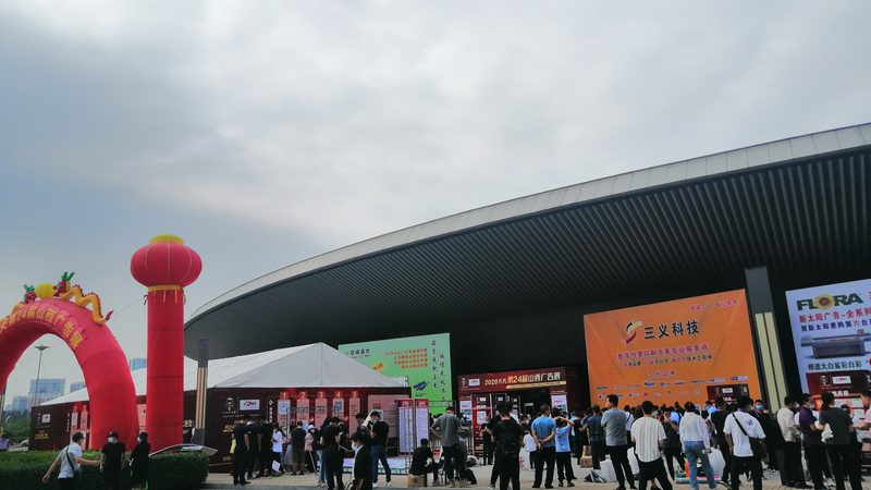 如何选择合适的画册设计公司：关键要素与避坑指南
